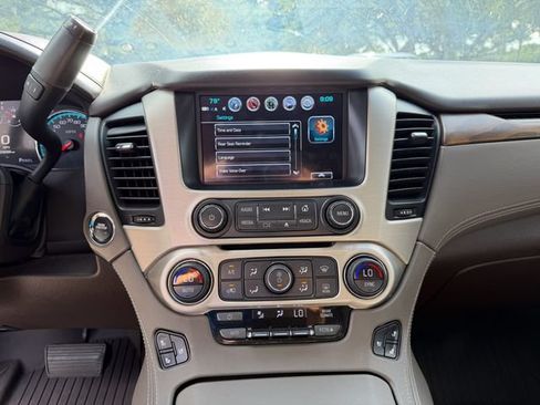 Used 2019 GMC Yukon Denali w/ Open Road Package AWD/4WD image 14