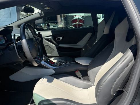 Used 2015 Lamborghini Huracan LP 610-4 image 27