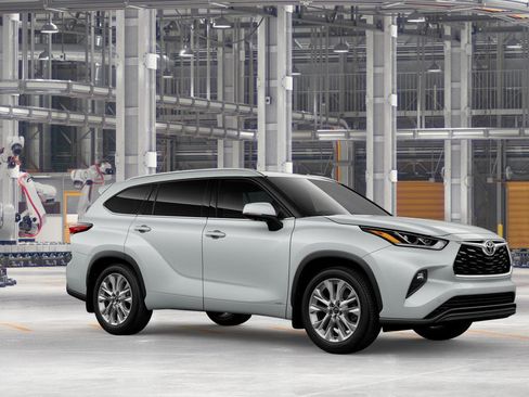 New 2026 Toyota Highlander Limited image 16