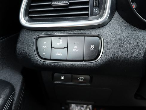 Used 2018 Kia Sorento EX w/ EX Advanced Touring Package FWD image 30