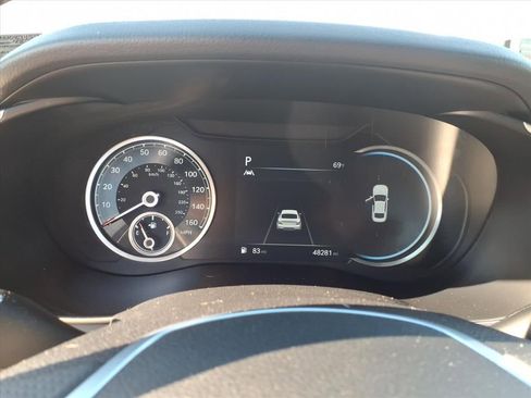 Used 2022 Genesis G70 2.0T image 16