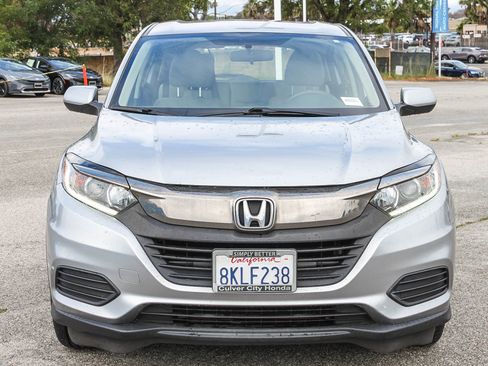 Used 2019 Honda HR-V LX image 2