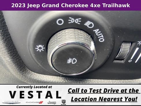 New 2023 Jeep Grand Cherokee Trailhawk w/ Advanced Protech Group II image 23