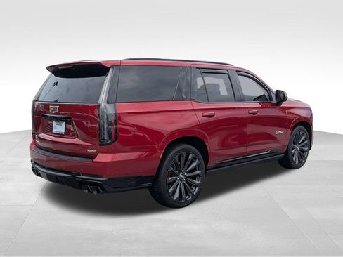 Used 2025 Cadillac Escalade V AWD/4WD image 4