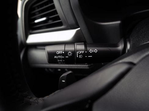 Certified 2025 Honda Odyssey EX-L image 24