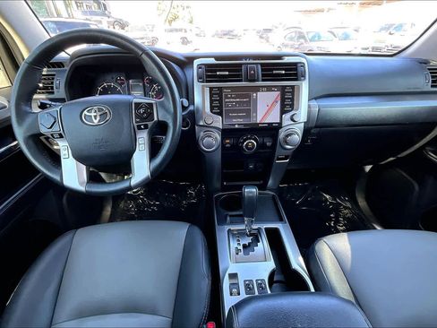 Used 2020 Toyota 4Runner SR5 Premium image 15