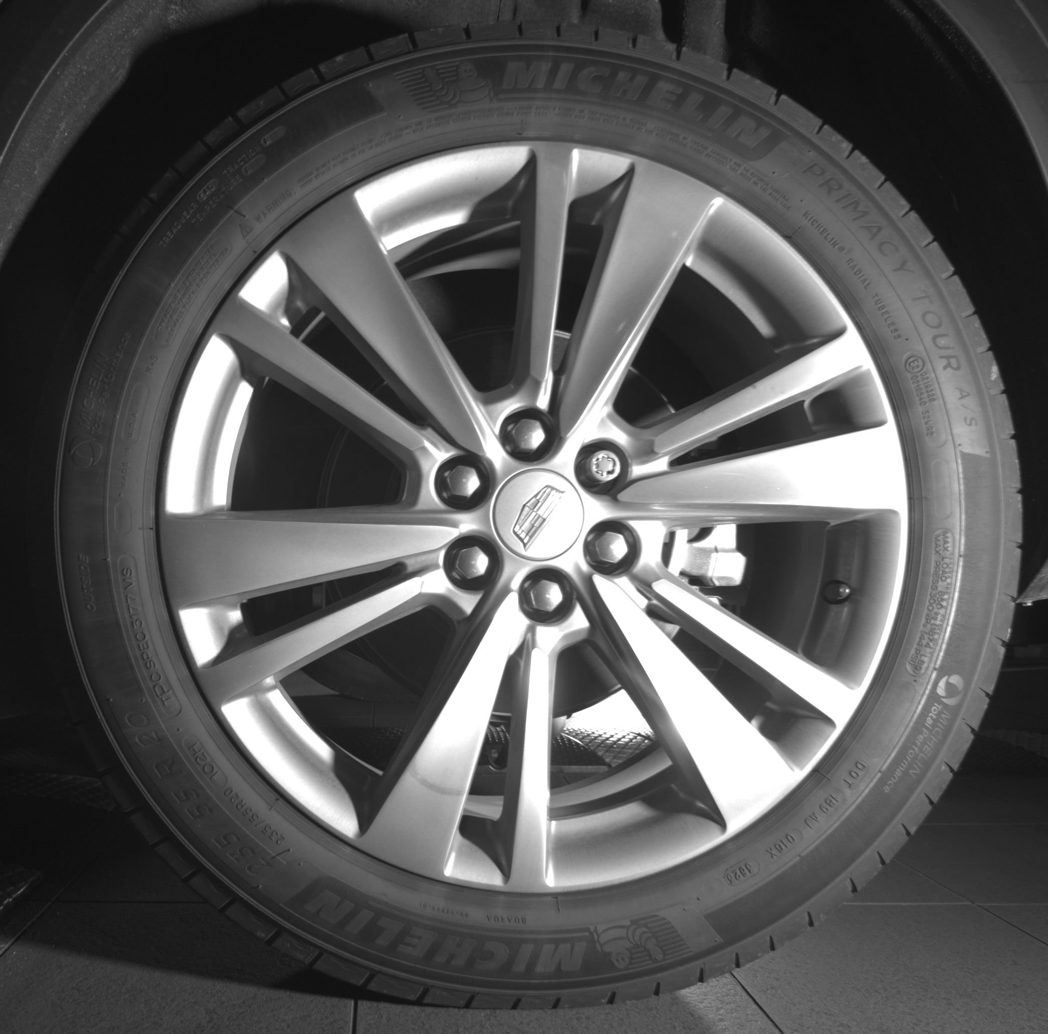 Used 2024 Cadillac XT5 Premium Luxury w/ Technology Package FWD image 11