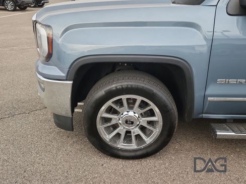 Used 2016 GMC Sierra 1500 SLT w/ SLT Premium Package image 9