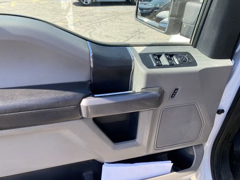 Used 2020 Ford F150 XLT w/ Equipment Group 301A Mid image 12