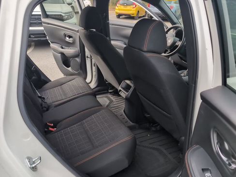 Used 2023 Honda HR-V Sport image 13