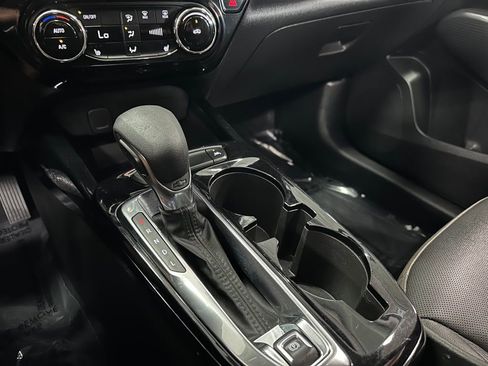 Used 2024 Chevrolet Trax ACTIV w/ Driver Confidence Package image 22