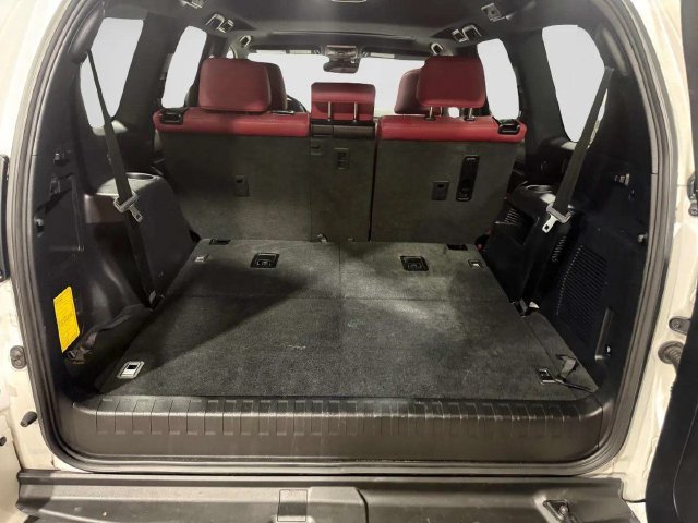 Certified 2023 Lexus GX 460 Premium w/ Premium Package AWD/4WD image 33