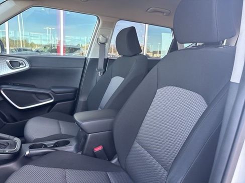 Used 2020 Kia Soul X-Line image 8