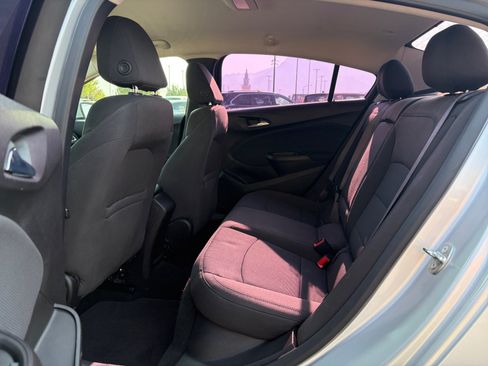 Used 2016 Chevrolet Cruze LT FWD image 24