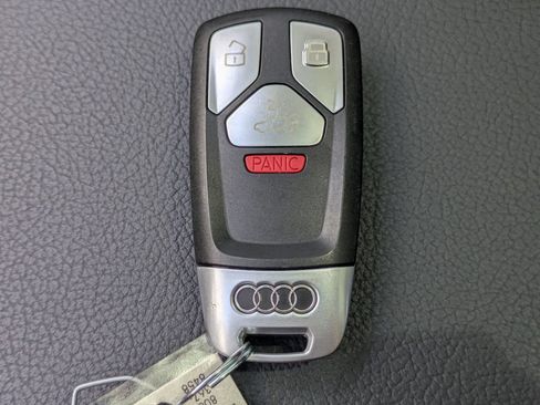 Used 2020 Audi Q5 2.0T Premium Plus AWD/4WD image 30