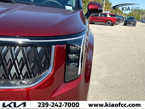 New 2026 Kia Carnival image 9