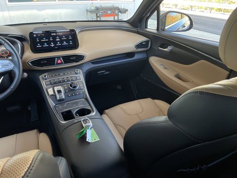 Used 2023 Hyundai Santa Fe Calligraphy image 16