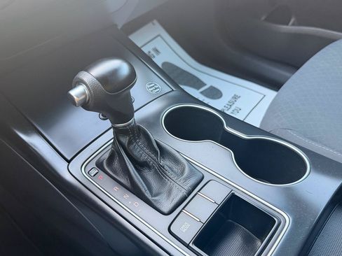 Used 2018 Kia Sorento FWD image 27