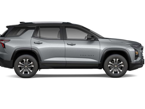 New 2026 Chevrolet Equinox LT FWD image 3