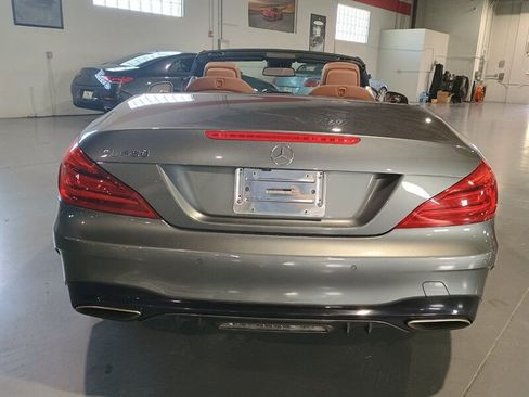 Used 2017 Mercedes-Benz SL 450 image 4