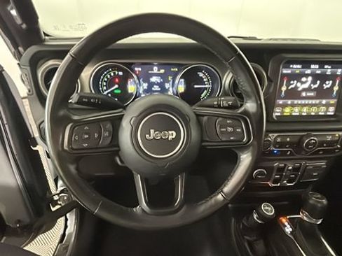 Used 2023 Jeep Wrangler Unlimited w/ Cold Weather Group AWD/4WD image 13