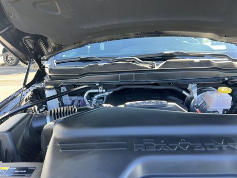 Used 2025 RAM 2500 Big Horn image 34