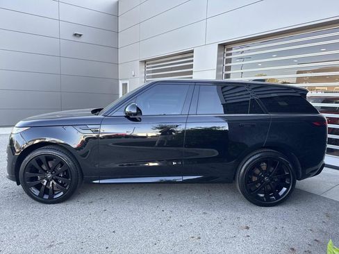 Certified 2024 Land Rover Range Rover Sport Dynamic SE AWD/4WD image 4