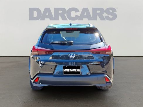 Used 2022 Lexus UX 250h w/ Premium Package image 5