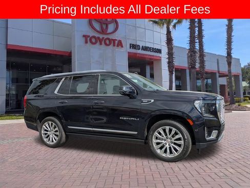 Used 2022 GMC Yukon Denali w/ Advanced Technology Package AWD/4WD image 1