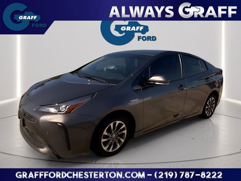 Used 2019 Toyota Prius Limited w/ Premium Convenience Package FWD image 1