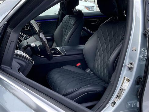 Used 2026 Mercedes-Benz S 580 S 580 image 17