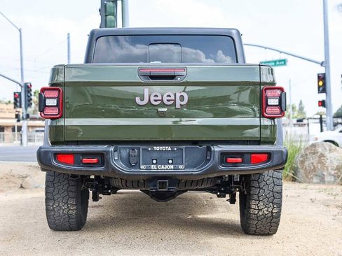 Used 2023 Jeep Gladiator Rubicon w/ LED Lighting Group AWD/4WD image 21