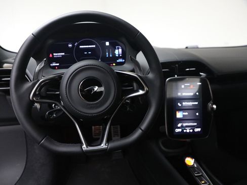 New 2026 McLaren Artura RWD image 22