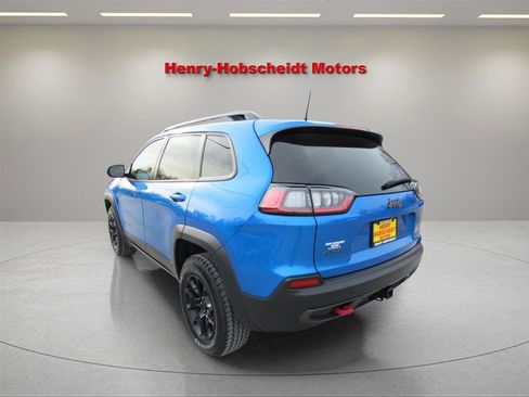 Used 2022 Jeep Cherokee Trailhawk w/ Premium Leather Package image 11