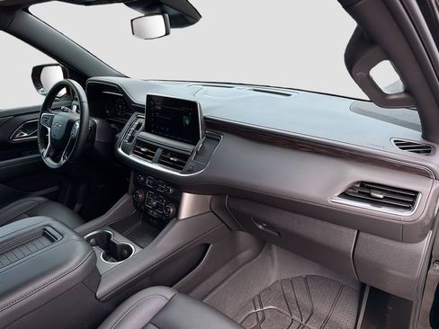 Used 2024 Chevrolet Tahoe Z71 w/ Z71 Off-Road Package image 18