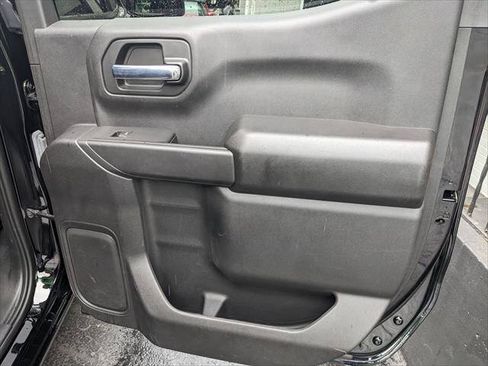 Used 2023 Chevrolet Silverado 1500 Custom w/ LPO, Dark Essentials Package AWD/4WD image 17