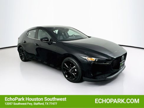 Used 2024 MAZDA MAZDA3 s FWD image 1