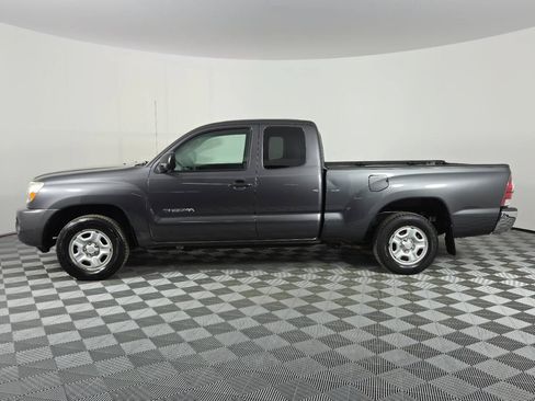 Used 2011 Toyota Tacoma 2WD Access Cab w/ SR5 Pkg #2 image 4