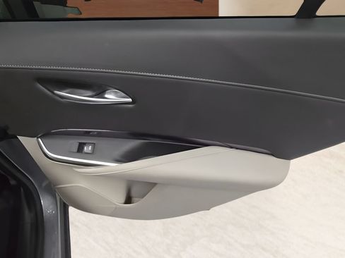 Used 2023 Cadillac XT4 Luxury FWD image 22