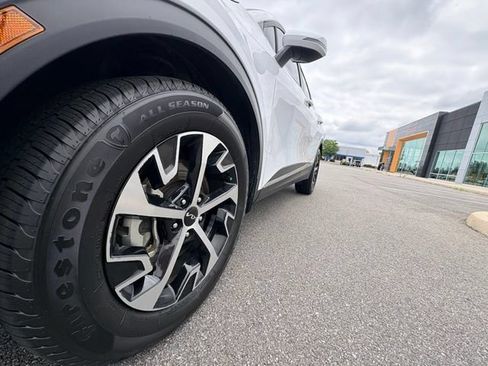Used 2025 Kia Sportage EX w/ Premium Package FWD image 14