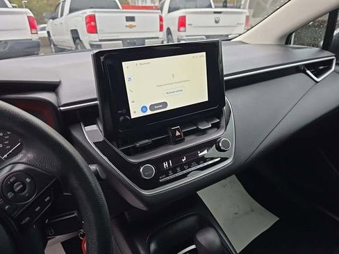 Used 2024 Toyota Corolla LE image 7