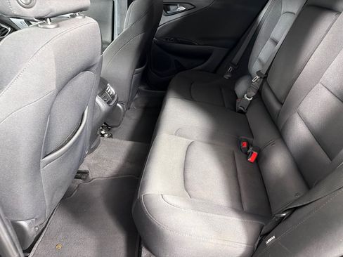 Used 2020 Chevrolet Malibu LT FWD image 18