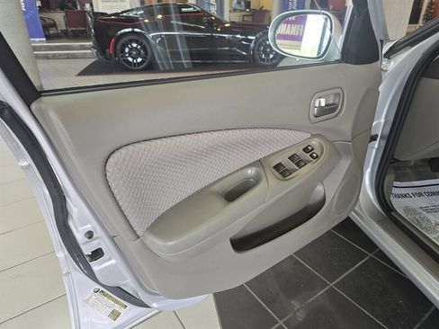 Used 2006 Nissan Sentra 1.8 S image 7