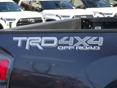 Certified 2023 Toyota Tacoma TRD Off-Road AWD/4WD image 10