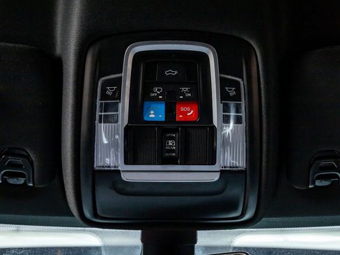 Used 2024 RAM 3500 Laramie w/ Night Edition AWD/4WD image 28