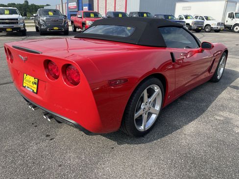 Used 2007 Chevrolet Corvette Convertible w/ Preferred Equipment Group image 8