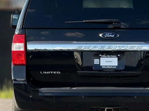 Used 2017 Ford Expedition Limited AWD/4WD image 13