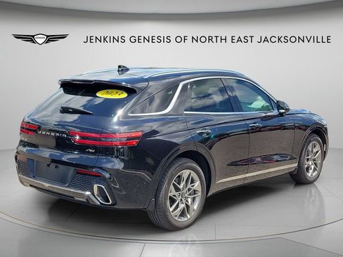 Used 2023 Genesis GV70 2.5T w/ Advanced Package AWD/4WD image 2