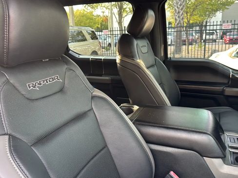 Used 2018 Ford F150 Raptor w/ Equipment Group 802A Luxury AWD/4WD image 11