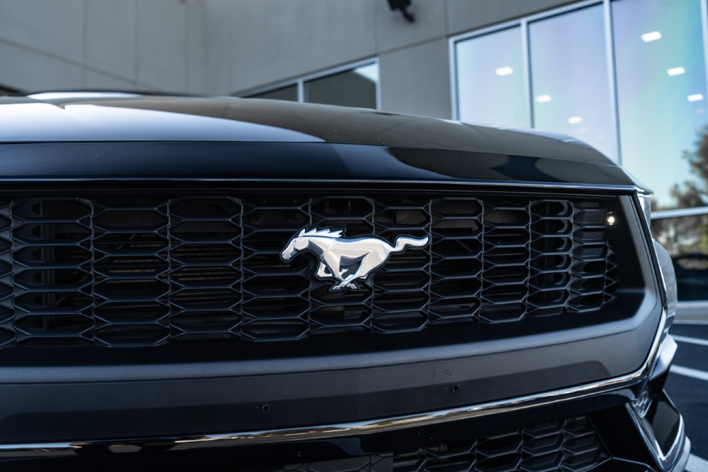 Used 2026 Ford Mustang Premium RWD image 5